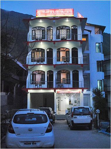 Raja'S Palace Dharamszala Kültér fotó